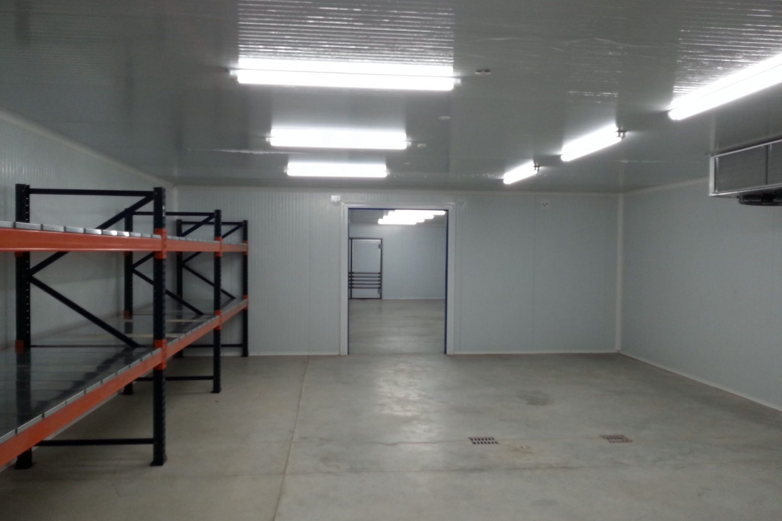 CÁMARAS FRIGORÍFICAS MODULARES Marcelo Castaño CÁMARAS FRIGORÍFICAS MODULARES Marcelo Castaño