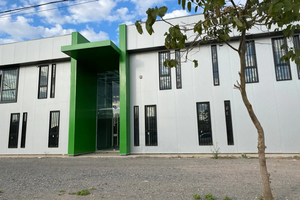 Naves-industriales-04